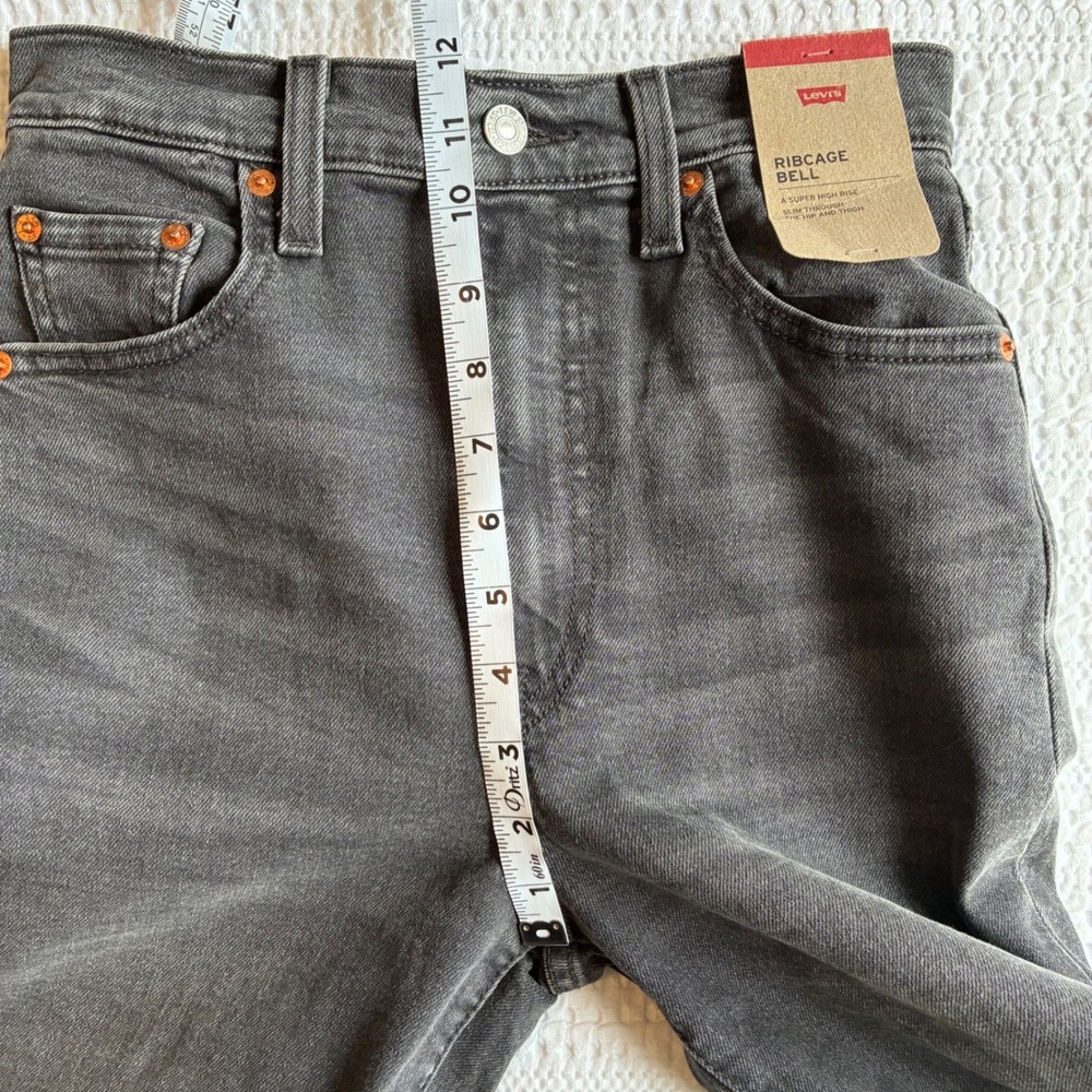 NWT Levi Ribcage Bell Women 26 Dark Gray High Waisted Flare Festival Boho Casual - Picture 16 of 16